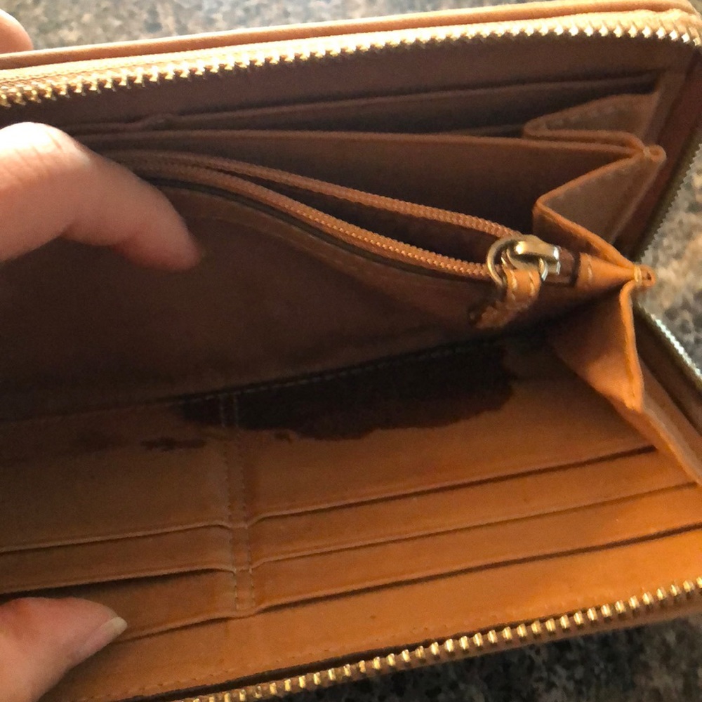 Coach Wallet - Picture 3 of 3